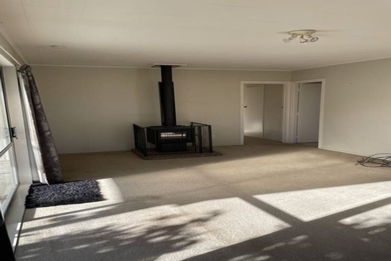 Photo of property in 17 Durham Avenue, Tamatea, Napier, 4112