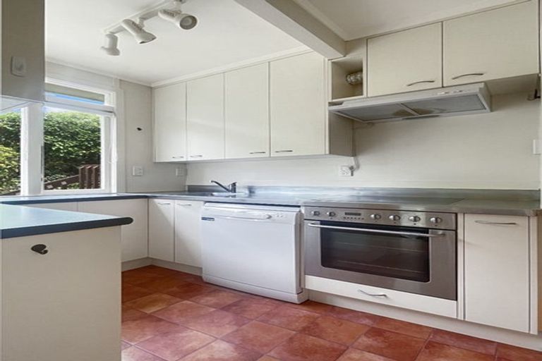 Photo of property in 3/14 Rosehaugh Avenue, Karori, Wellington, 6012