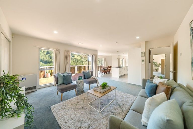 Photo of property in 23 Garrett Place, Riverstone Terraces, Upper Hutt, 5018