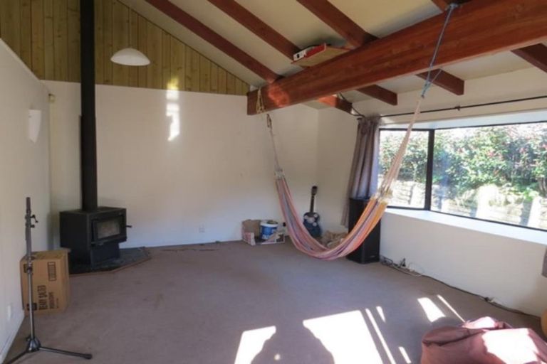 Photo of property in 36 Poplar Grove, Whalers Gate, New Plymouth, 4310