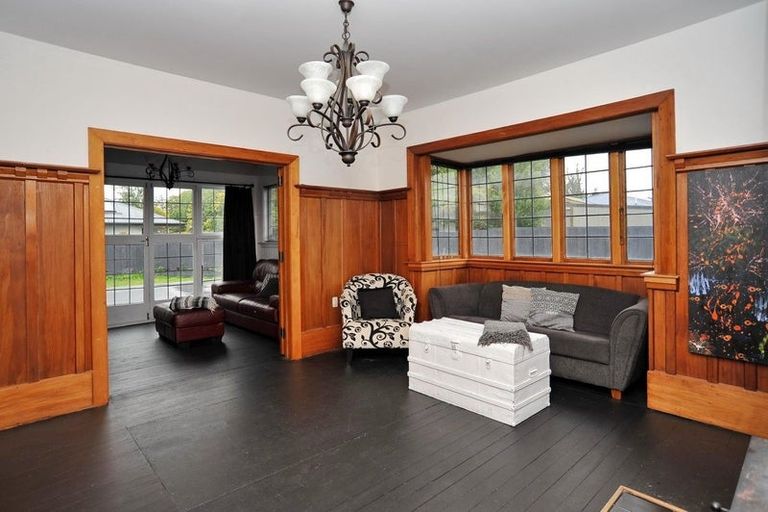 Photo of property in 1/137 Petrie Street, Richmond, Christchurch, 8013