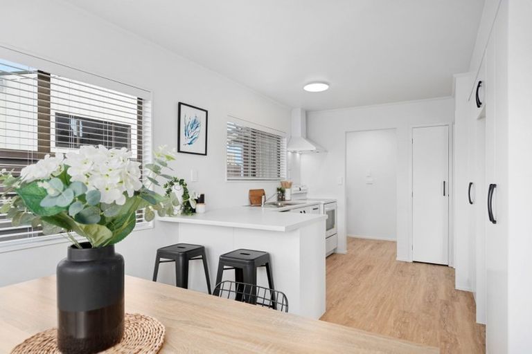 Photo of property in 60 Dickson Road, Papamoa Beach, Papamoa, 3118