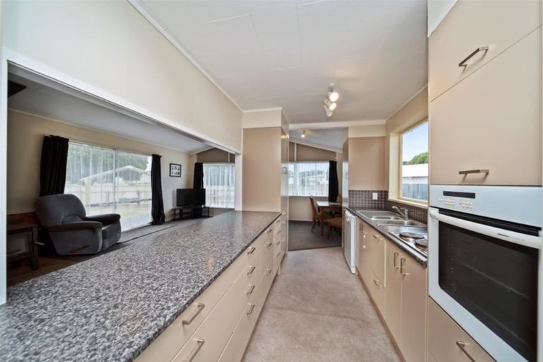 Photo of property in 88 South Road, Manaia, 4612