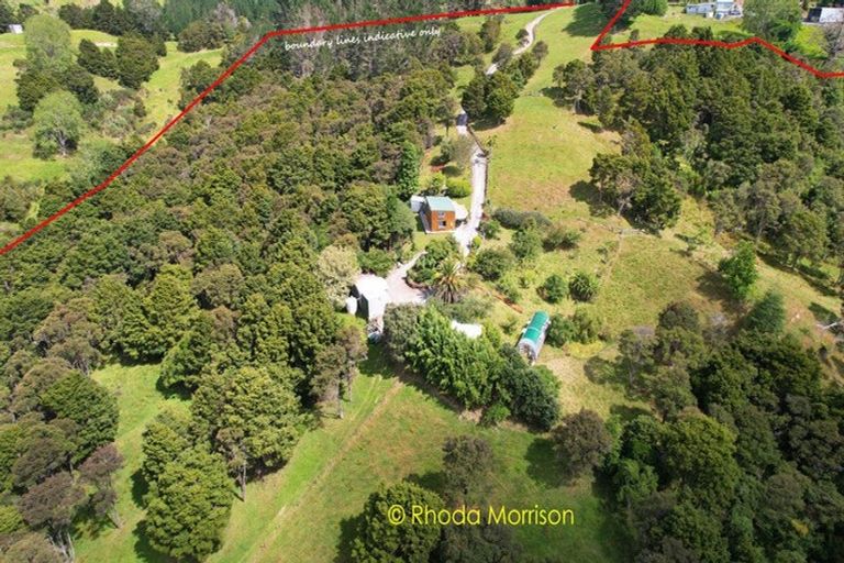 Photo of property in 318 Franklin Road, Paparoa, 0571