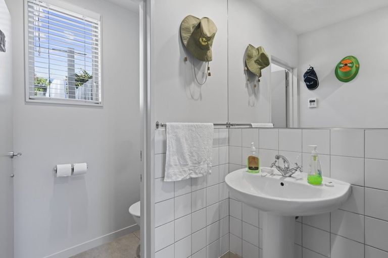 Photo of property in 21 Hood Crescent, Arrowtown, 9302