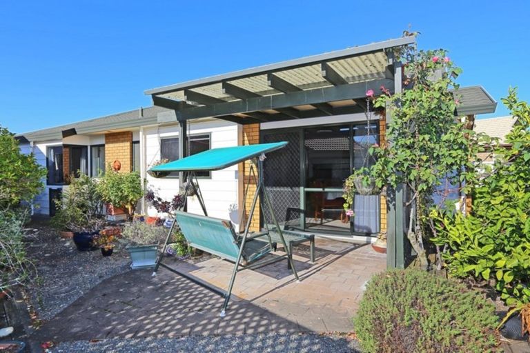 Photo of property in 11 Beaufort Place, Taradale, Napier, 4112