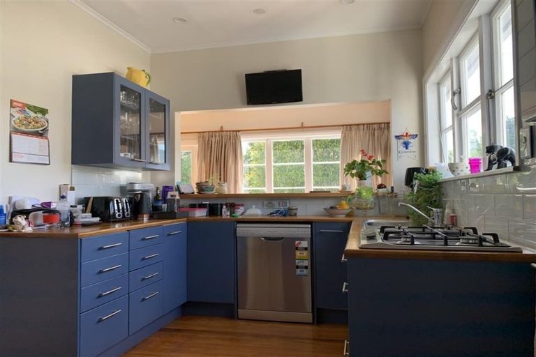 Photo of property in 29 Palmer Crescent, Silverstream, Upper Hutt, 5019