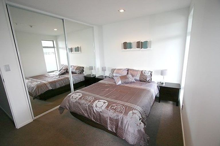 Photo of property in Shoal Haven Apartments, 112a/130 Anzac Street, Takapuna, Auckland, 0622