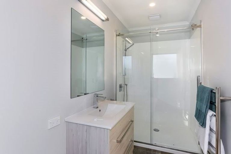 Photo of property in 15a George Street, Papakura, 2110