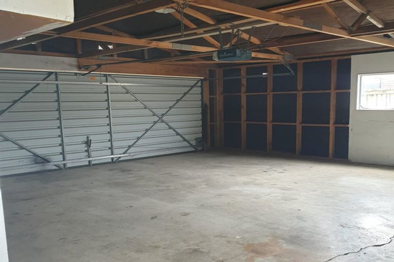 Photo of property in 9 Harbour Crest Drive, Waiuku, 2123