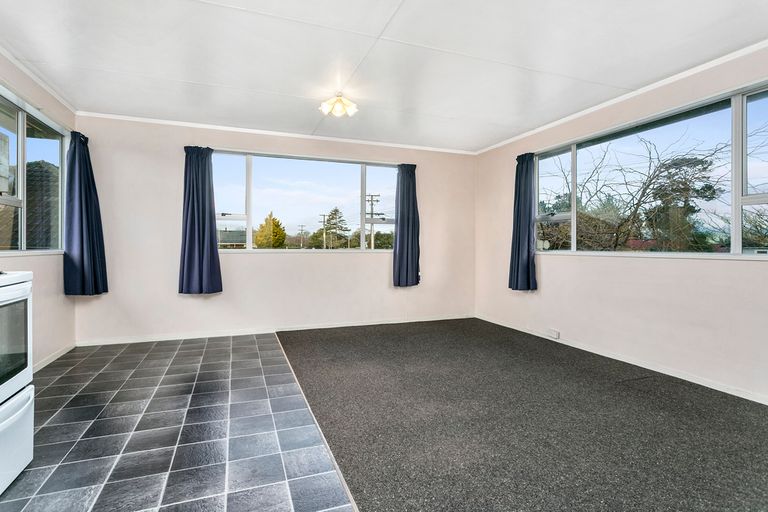 Photo of property in 100 Thornton Road, Cambridge, 3434