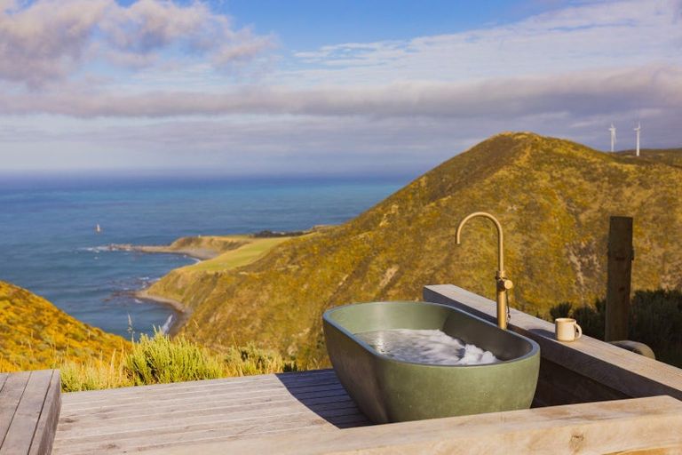 Photo of property in 74 Te Wai Komaru Way, Makara, Wellington, 6972