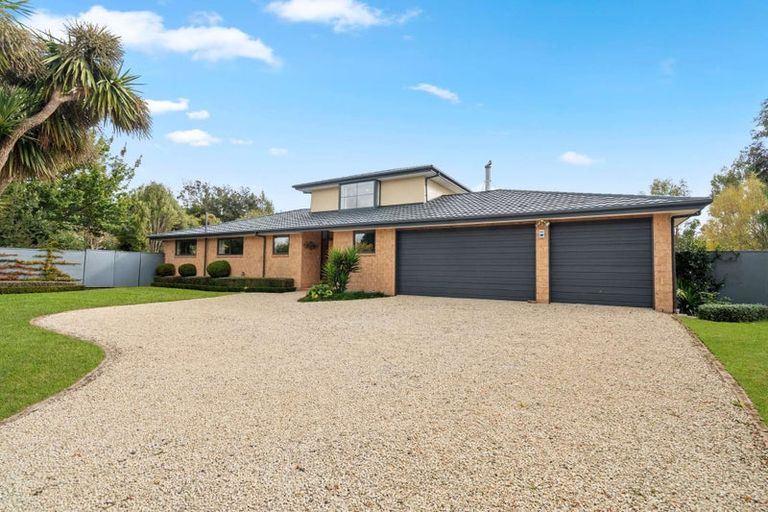 Photo of property in 33 Adian Way, Loburn, Rangiora, 7472