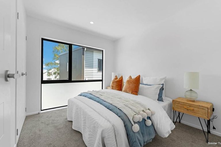 Photo of property in 5/17 Barneys Farm Road, Clendon Park, Auckland, 2103