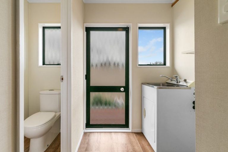 Photo of property in 36 Wilton Street, Levin, 5510