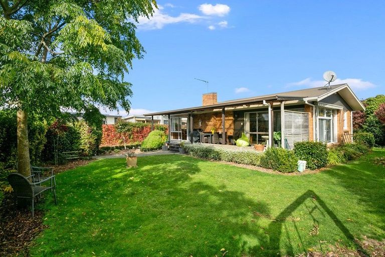 Photo of property in 35 Grosvenor Street, Cambridge, 3434