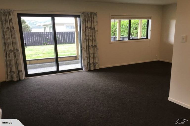 Photo of property in 30 Witham Street, Island Bay, Wellington, 6023