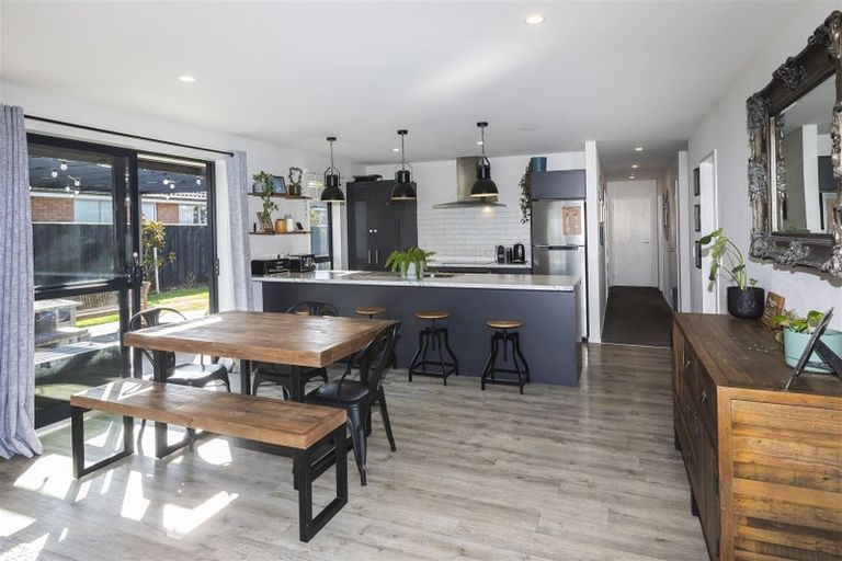 Photo of property in 14 Tommy Street, Pegasus, 7612