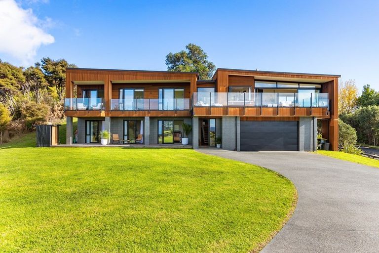 Photo of property in 4 Arabella Lane, Snells Beach, 0920