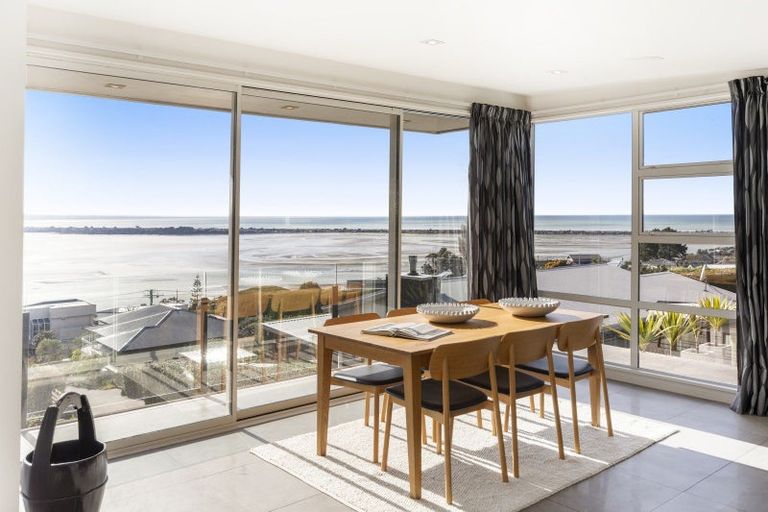Photo of property in 42b Marama Crescent, Mount Pleasant, Christchurch, 8081