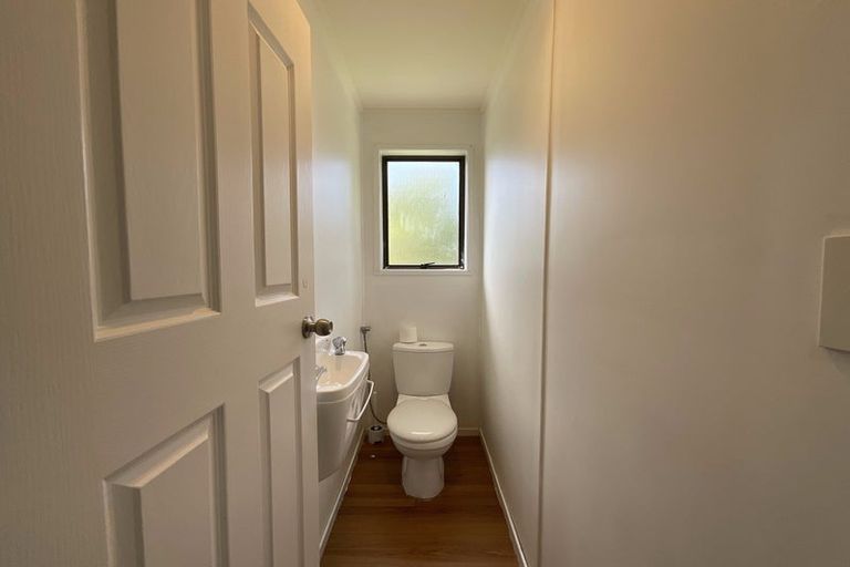 Photo of property in 3 Coey Place, Glen Eden, Auckland, 0602