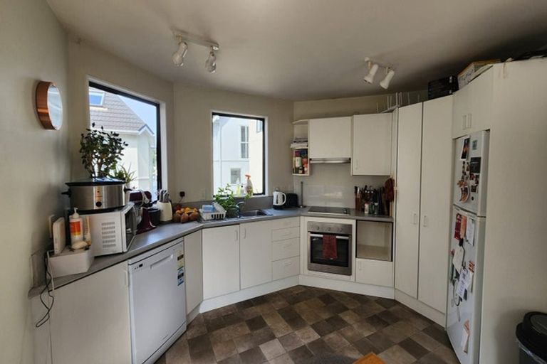 Photo of property in 35 Macdonald Crescent, Te Aro, Wellington, 6011