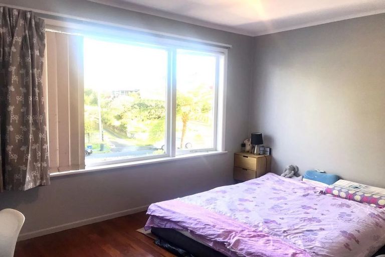 Photo of property in 27 Kohekohe Street, New Lynn, Auckland, 0600