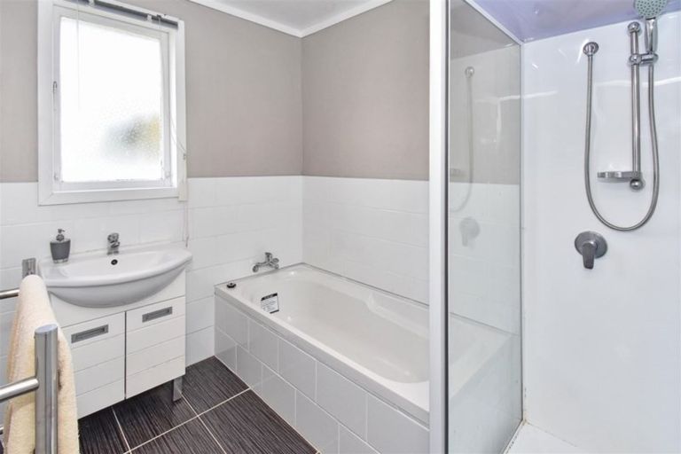 Photo of property in 31 Cargill Street, Papakura, 2110