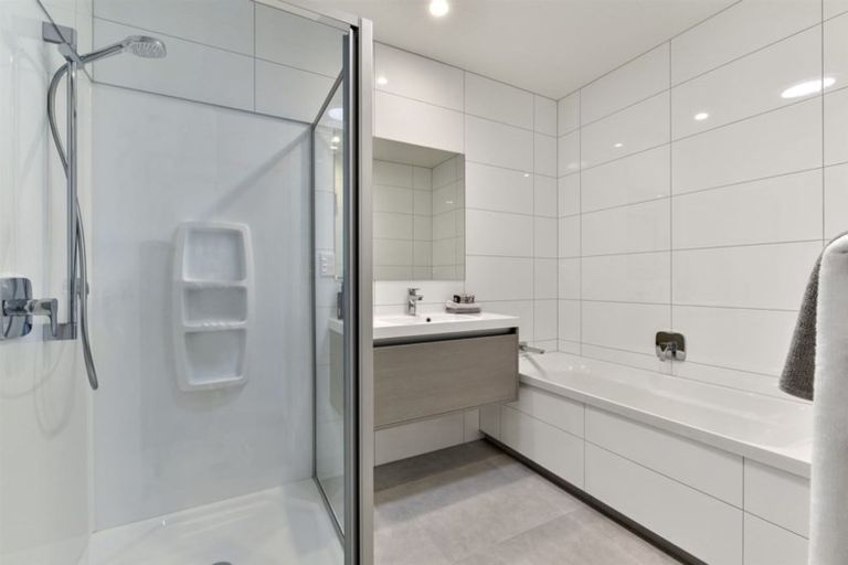 Photo of property in 7 Pepene Avenue, Takanini, 2112