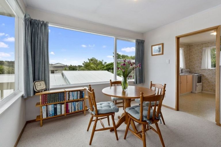 Photo of property in 22 Mawson Avenue, Torbay, Auckland, 0630