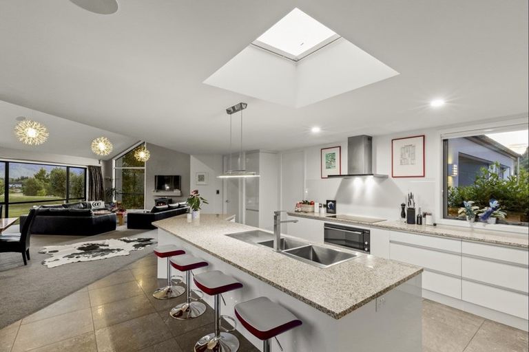 Photo of property in Butel Park, 133 Essex Avenue, Arrowtown, 9302