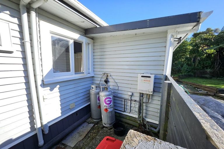Photo of property in 11 Ashmore Avenue, Cobden, Greymouth, 7802