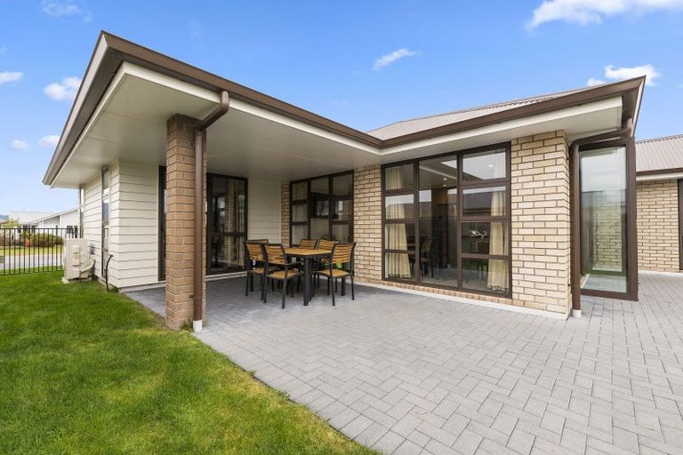 Photo of property in 38 Huka Heights Drive, Rangatira Park, Taupo, 3330