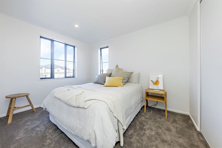 Photo of property in 16 Bellbird Street, Papakura, 2110