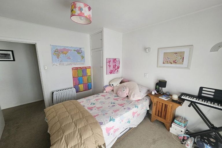 Photo of property in 12 Arohia Place, Snells Beach, 0920