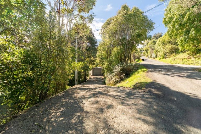 Photo of property in 10 Crescent Street, Purakaunui, Port Chalmers, 9081