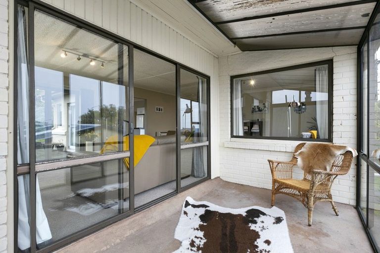 Photo of property in 127 Larnach Road, Vauxhall, Dunedin, 9013