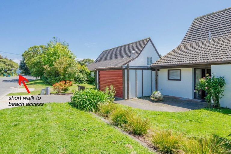 Photo of property in 1a Arthur Street, Paraparaumu Beach, Paraparaumu, 5032