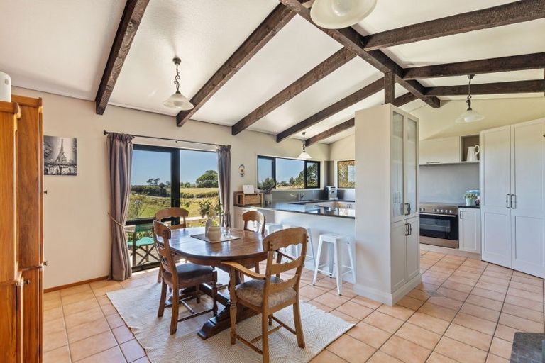 Photo of property in 55 Pitt Road, Hillsborough, New Plymouth, 4372