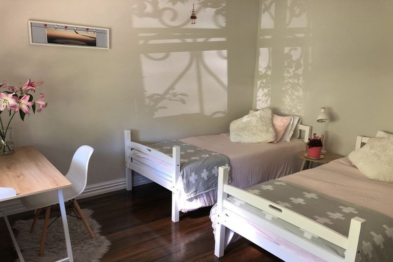 Photo of property in 14 Brook Street, The Brook, Nelson, 7010