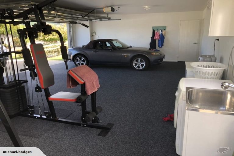 Photo of property in 12 Cotswolds Close, Otamatea, Whanganui, 4500