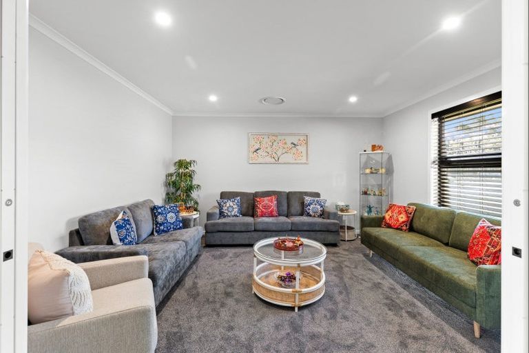 Photo of property in 230 Valley Views, Fitzherbert, Palmerston North, 4472