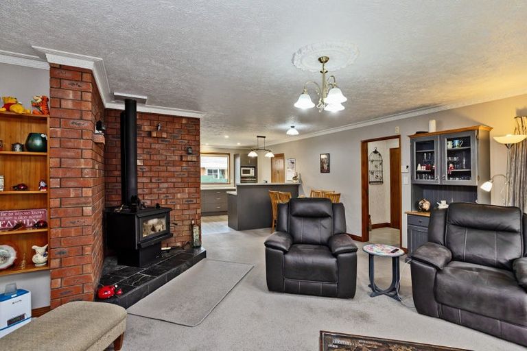 Photo of property in 35 Craig Street, Waikiwi, Invercargill, 9810