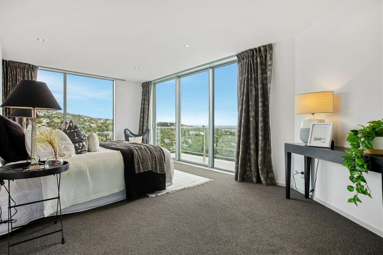 Photo of property in 4 Gazelle Lane, Redcliffs, Christchurch, 8081