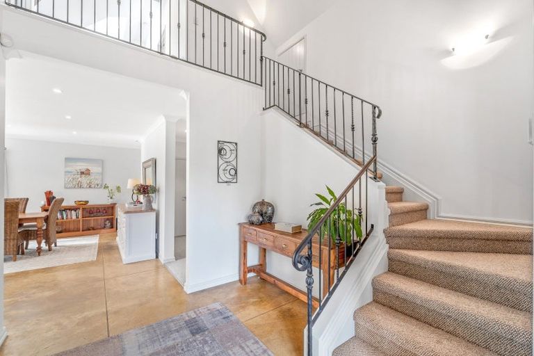 Photo of property in 29b Wicklam Lane, Greenhithe, Auckland, 0632