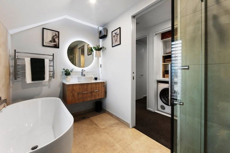 Photo of property in 3/27 Springfield Road, St Albans, Christchurch, 8014