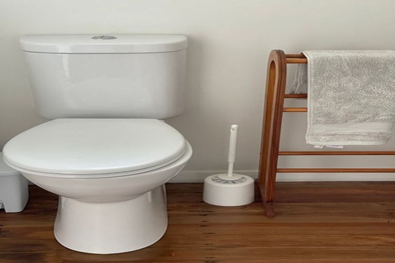 Photo of property in 12 The Avenue, Otaki Beach, Otaki, 5512