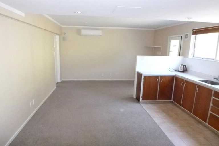 Photo of property in 8 Ettrick Grove, Papakowhai, Porirua, 5024