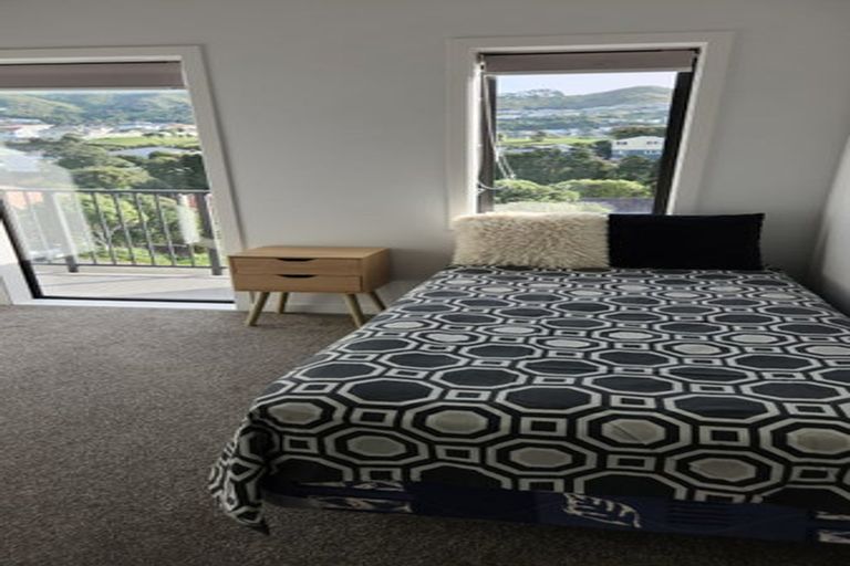 Photo of property in 11/2 Hindmarsh Street, Johnsonville, Wellington, 6037