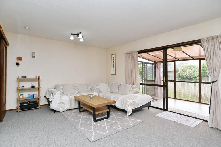 Photo of property in 8/78 Lincoln Road, Hillmorton, Christchurch, 8024